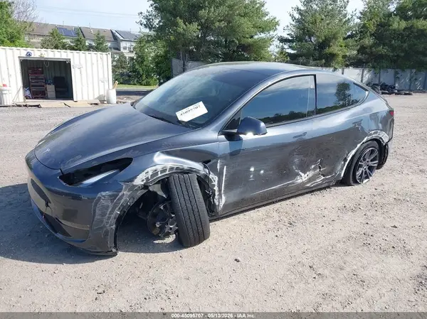 7SAYGDEE9RA329434 2024 TESLA MODEL Y - Image 2