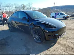 7SAYGDEE9RA329532 2024 TESLA MODEL Y
