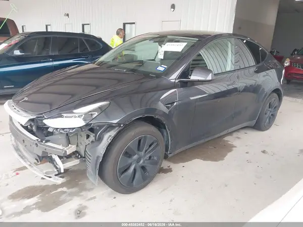 7SAYGDEE9RA336299 2024 TESLA MODEL Y - Image 2
