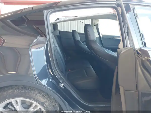 7SAYGDEE9RF006407 2024 TESLA MODEL Y - Image 8