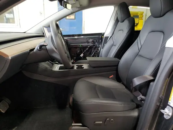 2024 TESLA MODEL Y auction photo 7