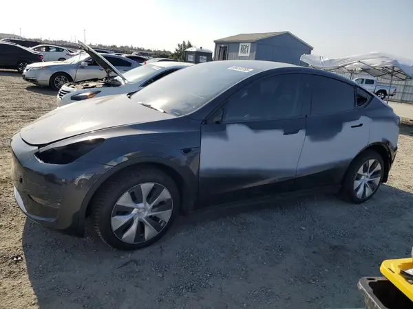 7SAYGDEE9RF025247 2024 TESLA MODEL Y - Image 1