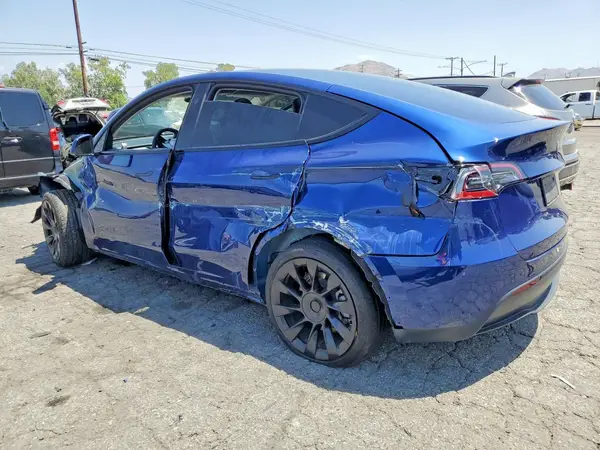 7SAYGDEE9RF025927 2024 TESLA MODEL Y - Image 2
