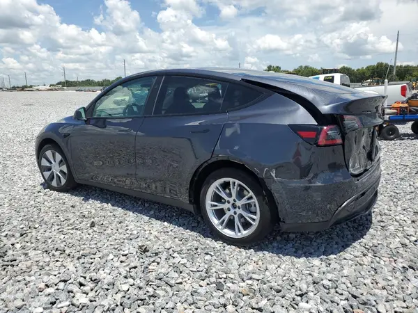 7SAYGDEE9RF034160 2024 TESLA MODEL Y - Image 2