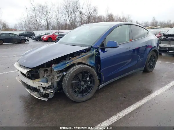 7SAYGDEE9RF054036 2024 TESLA MODEL Y - Image 2