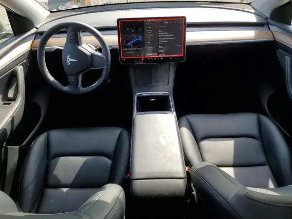 7SAYGDEE9RF054179 2024 TESLA MODEL Y - Image 8