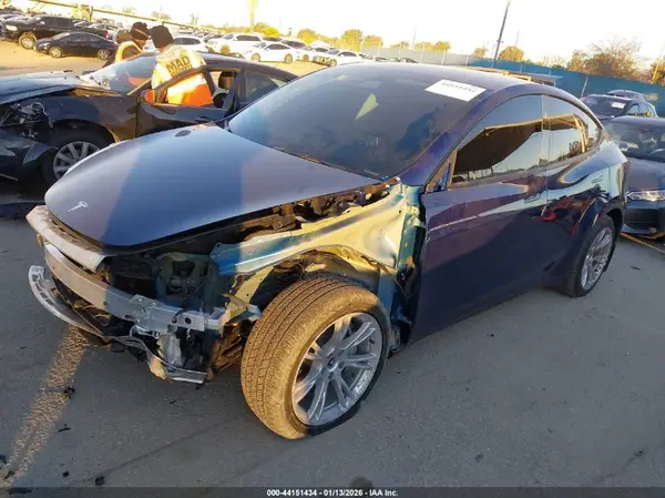 7SAYGDEE9RF062153 2024 TESLA MODEL Y - Image 2