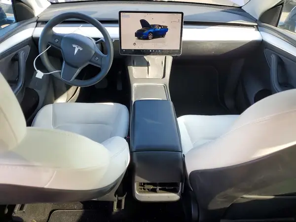 7SAYGDEE9RF064257 2024 TESLA MODEL Y - Image 8