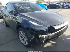 7SAYGDEE9RF068891 2024 TESLA MODEL Y