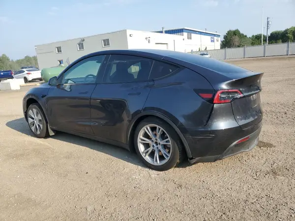 7SAYGDEE9RF079616 2024 TESLA MODEL Y - Image 2