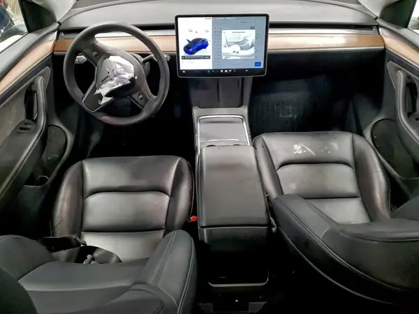 7SAYGDEE9RF088817 2024 TESLA MODEL Y - Image 8