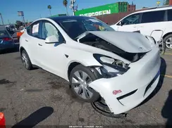 7SAYGDEE9RF090860 2024 TESLA MODEL Y