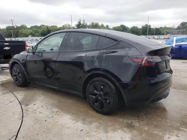 7SAYGDEE9RF105146 2024 TESLA MODEL Y - Image 2
