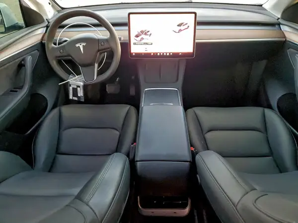 7SAYGDEE9RF106409 2024 TESLA MODEL Y - Image 8