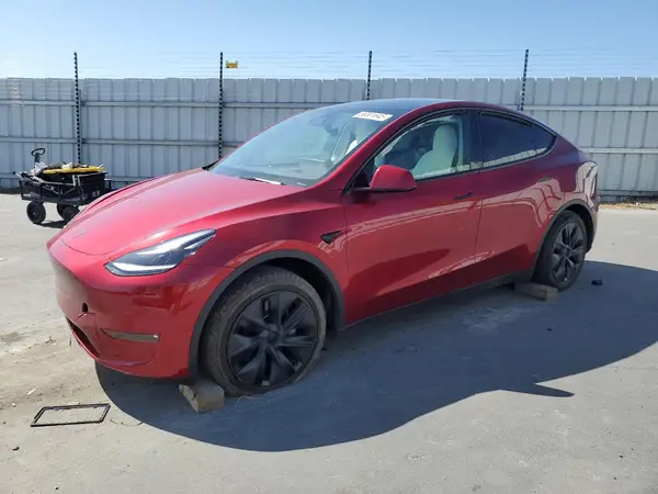7SAYGDEE9RF125137 2024 TESLA MODEL Y - Image 1
