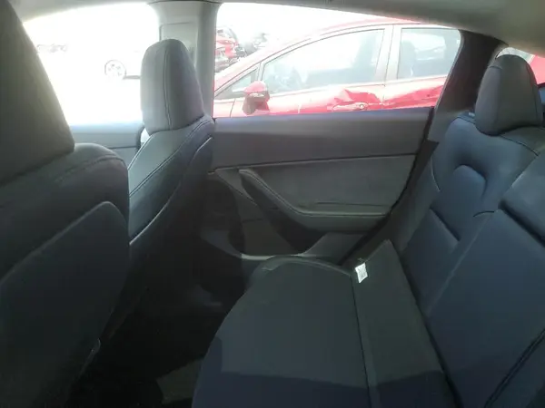 7SAYGDEE9RF129530 2024 TESLA MODEL Y - Image 8