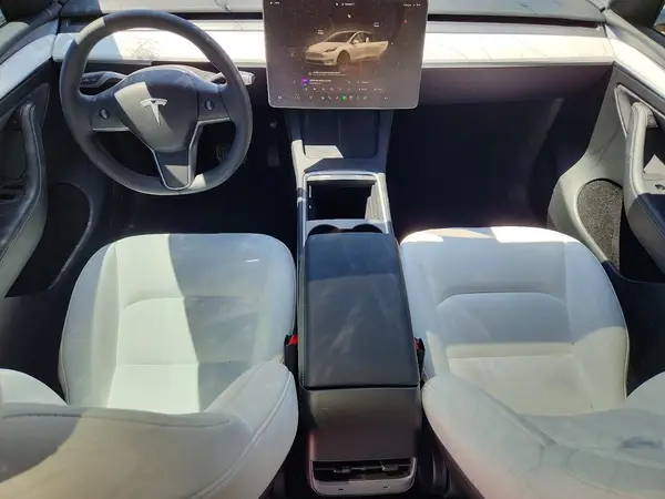 7SAYGDEE9RF160566 2024 TESLA MODEL Y - Image 8