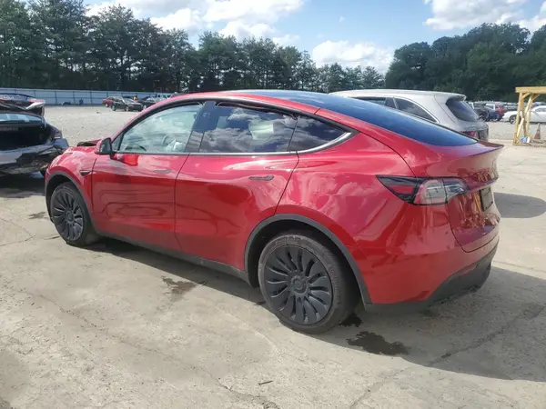 7SAYGDEE9RF161880 2024 TESLA MODEL Y - Image 2