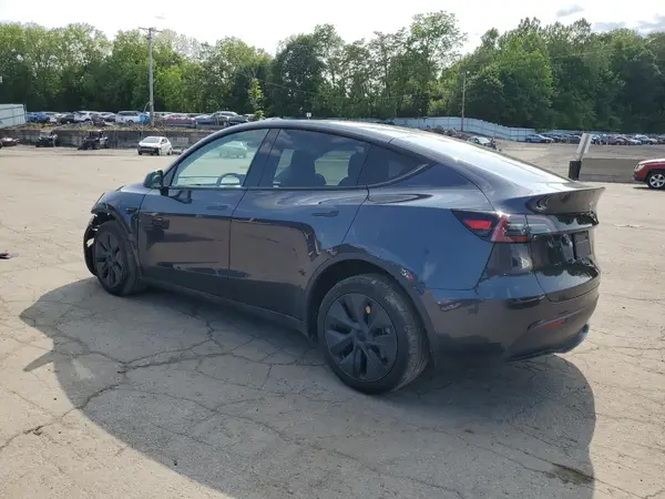 7SAYGDEE9RF186388 2024 TESLA MODEL Y - Image 2