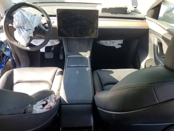 7SAYGDEE9RF983496 2024 TESLA MODEL Y - Image 8