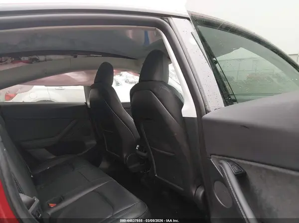 7SAYGDEE9RF983577 2024 TESLA MODEL Y - Image 8
