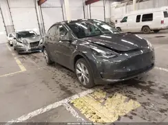 7SAYGDEE9RF991825 2024 TESLA MODEL Y