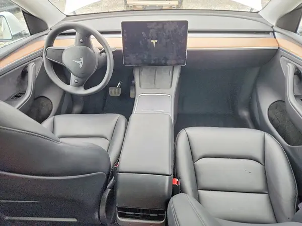 7SAYGDEE9SA346692 2025 TESLA MODEL Y - Image 8