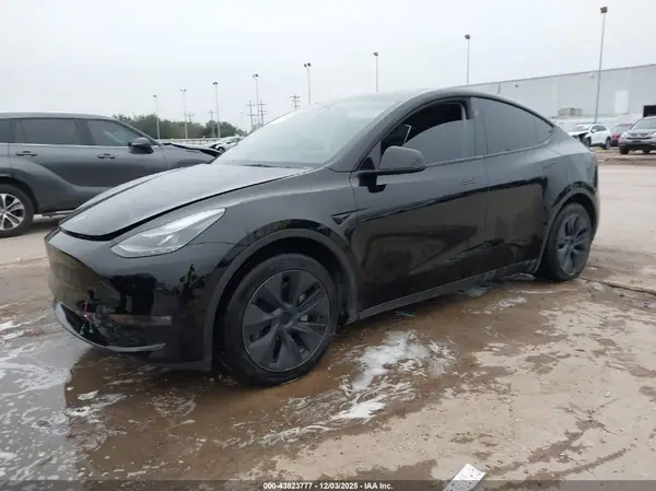 7SAYGDEE9SA347390 2025 TESLA MODEL Y - Image 2