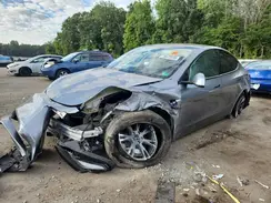 7SAYGDEE9SA366490 2025 TESLA MODEL Y