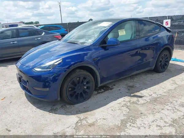 7SAYGDEE9SA372032 2025 TESLA MODEL Y - Image 2