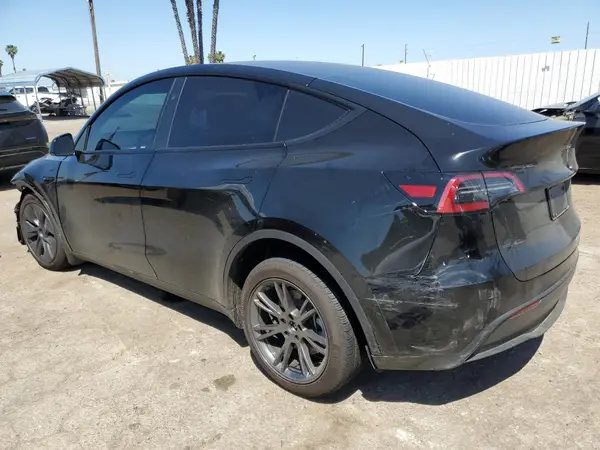 7SAYGDEE9SF216561 2025 TESLA MODEL Y - Image 2
