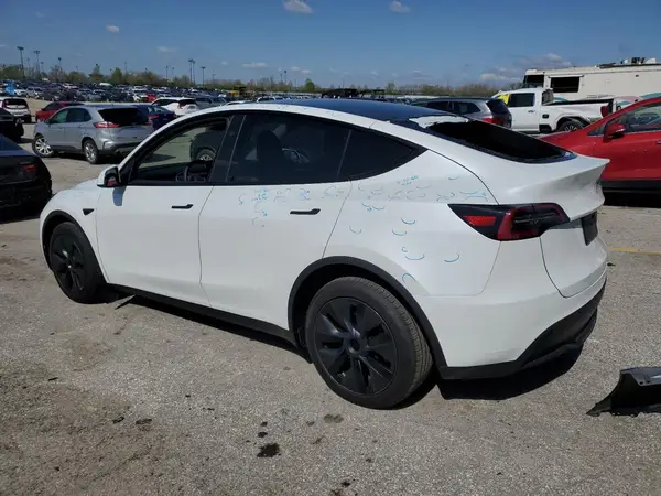 7SAYGDEE9SF224403 2025 TESLA MODEL Y - Image 2