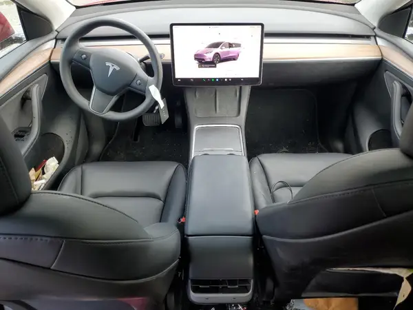 7SAYGDEE9SF244389 2025 TESLA MODEL Y - Image 8