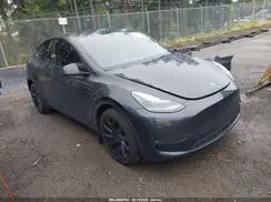 7SAYGDEE9SF289476 2025 TESLA MODEL Y