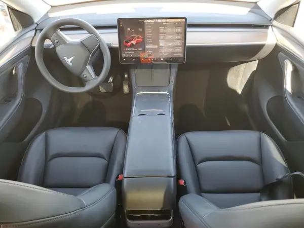 7SAYGDEE9SF291339 2025 TESLA MODEL Y - Image 8