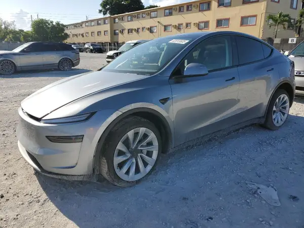 7SAYGDEE9TA381427 2026 TESLA MODEL Y - Image 1