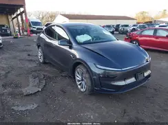 7SAYGDEE9TA388443 2026 TESLA MODEL Y