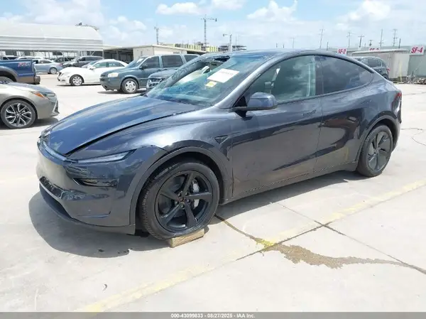 7SAYGDEE9TA399944 2026 TESLA MODEL Y - Image 2