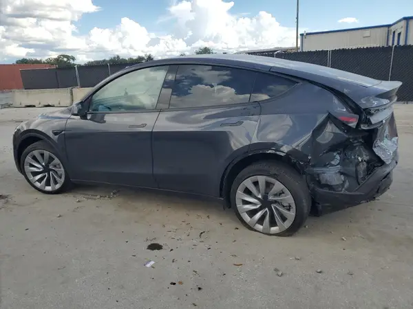7SAYGDEE9TA400347 2026 TESLA MODEL Y - Image 2