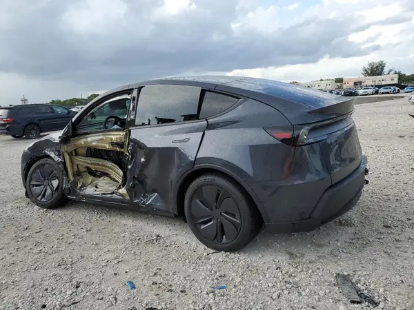 7SAYGDEE9TA407086 2026 TESLA MODEL Y - Image 2