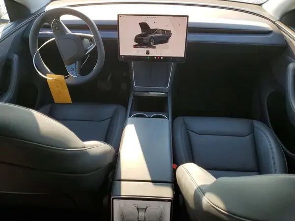 7SAYGDEE9TA410232 2026 TESLA MODEL Y - Image 8