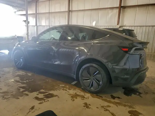 7SAYGDEE9TA414698 2026 TESLA MODEL Y - Image 2