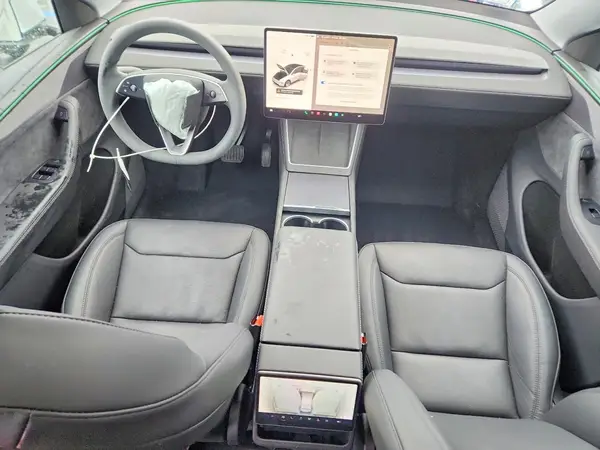 7SAYGDEE9TA447474 2026 TESLA MODEL Y - Image 8