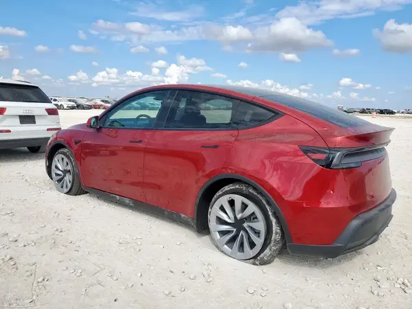 7SAYGDEE9TA451699 2026 TESLA MODEL Y - Image 2