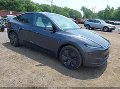 7SAYGDEE9TA454988 2026 TESLA MODEL Y
