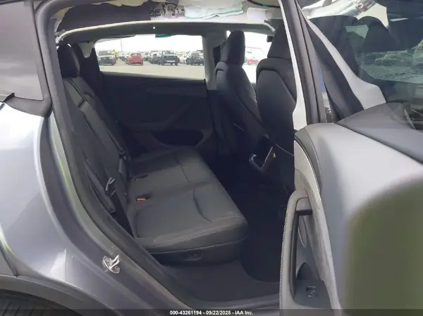 7SAYGDEE9TA455316 2026 TESLA MODEL Y - Image 8