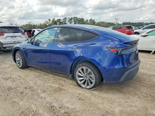 7SAYGDEE9TA457289 2026 TESLA MODEL Y - Image 2