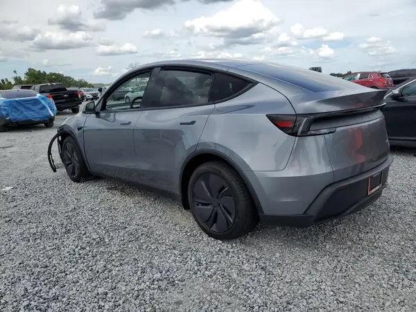 7SAYGDEE9TA464906 2026 TESLA MODEL Y - Image 2