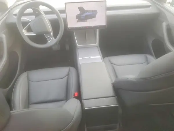 7SAYGDEE9TA621012 2026 TESLA MODEL Y - Image 8