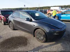 7SAYGDEE9TA670646 2026 TESLA MODEL Y